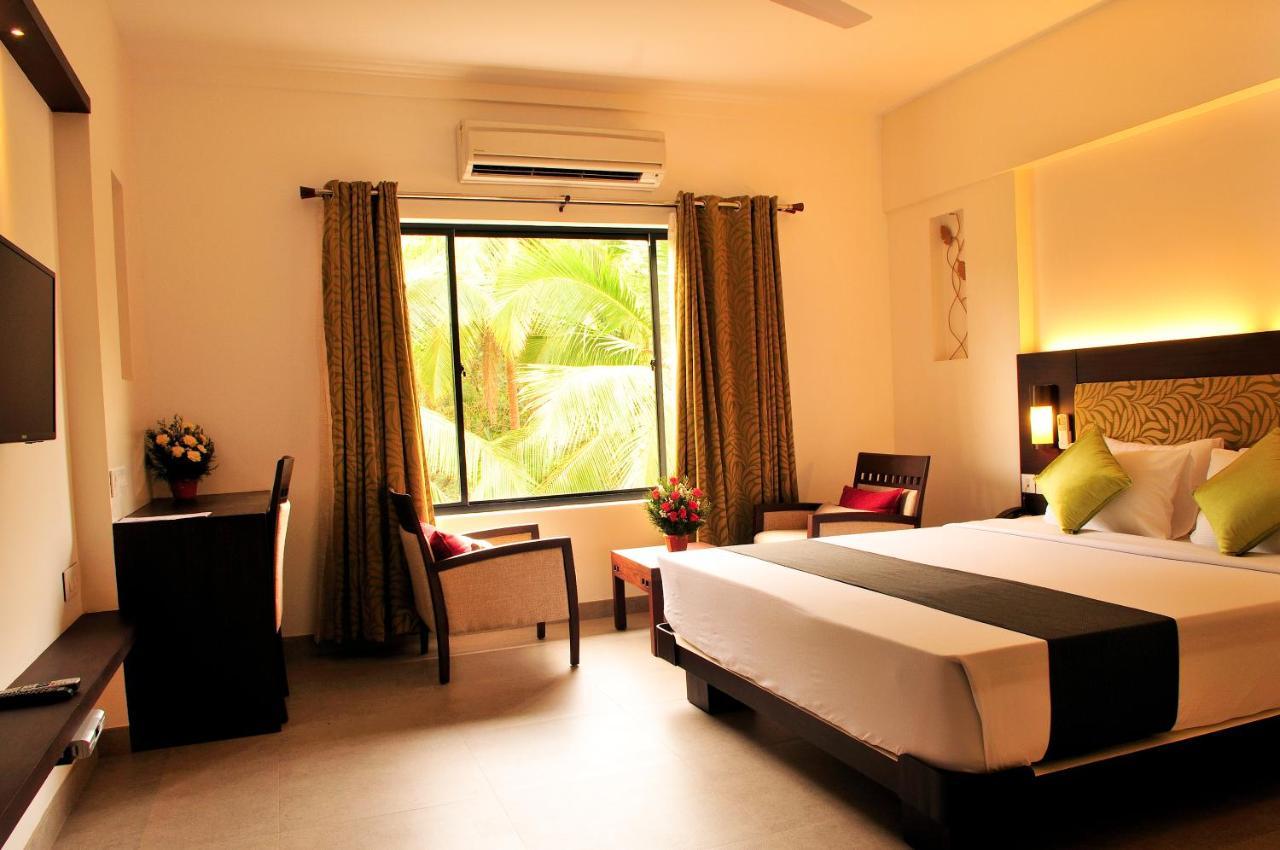 Copper Folia Hotel Kozhikode Buitenkant foto