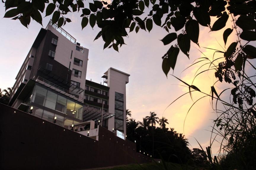 Copper Folia Hotel Kozhikode Buitenkant foto