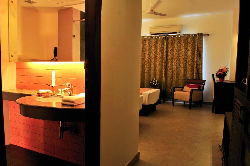 Copper Folia Hotel Kozhikode Buitenkant foto